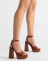FLORIA RUST LEATHER